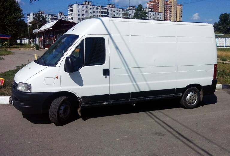 Транспортировка собаки  автотранспортом из Москва в Сургут