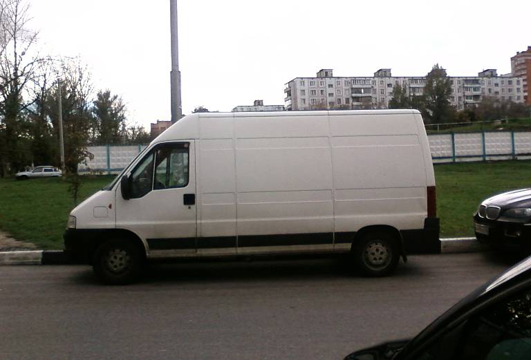 Транспортировка строительных грузов дешево из Реутов в Санкт-Петербург